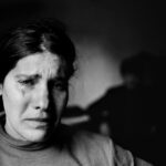 Donna piange la sua miseria. San Vito Lo Capo, 1980